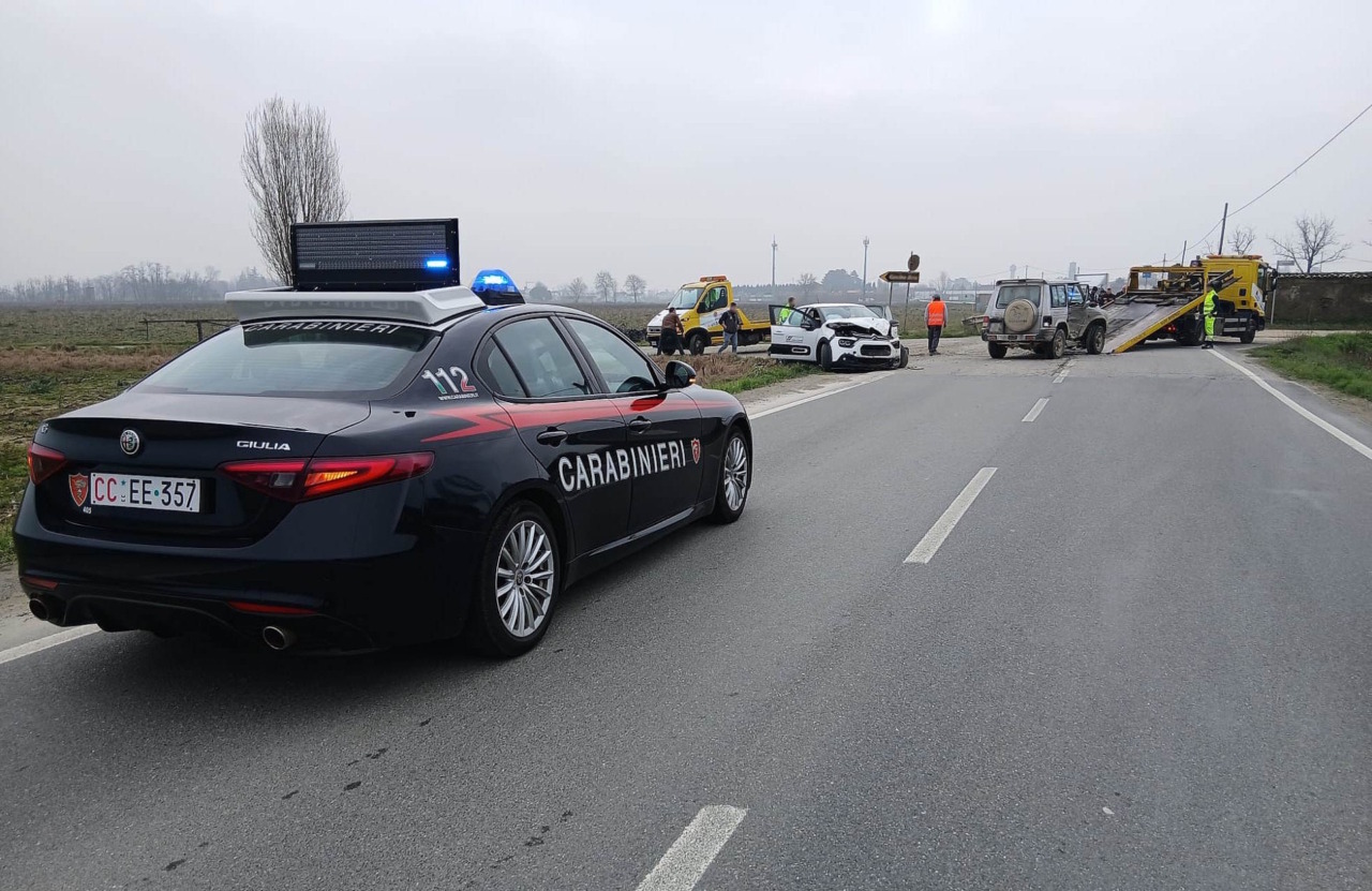 Incidente sulla provinciale 185 a Castellazzo Bormida: un ferito