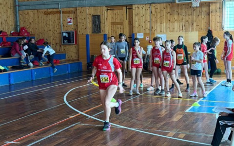 Indoor Malenca: giovani atleti protagonisti a Caspoggio