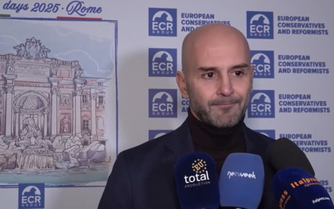 Iran, Procaccini (FDI-ECR): “Il Regime si sieda al tavolo dei negoziati e ponga fine alle violenze contro la popolazione”