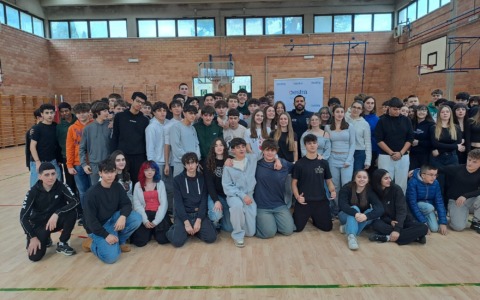 “La forza dello sport contro bullismo e discriminazione”, Estra inaugura il percorso