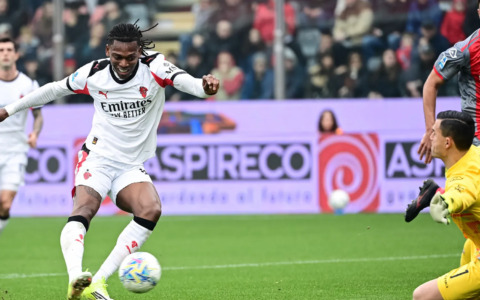 Leao trascina e tratta il rinnovo per un futuro in rossonero