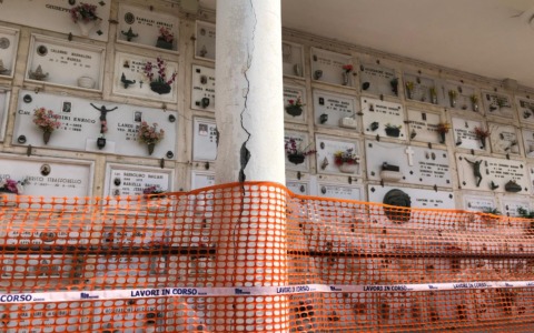 Lunedì estumulazione salme al cimitero di Porto Maurizio