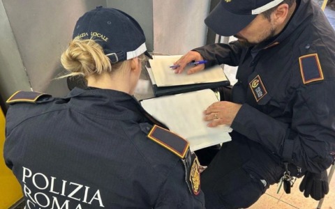 Occupazioni abusive di suolo pubblico, maxi stretta