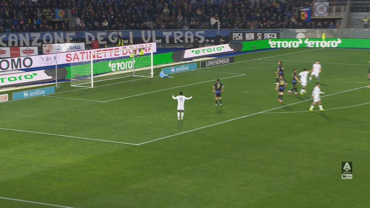 Odgaard abbatte la torre di Pisa