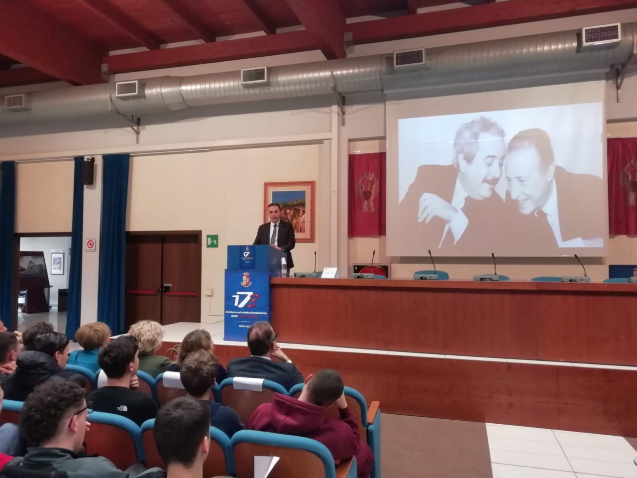 Pavia: studenti a lezione di legalità con il Vicario del Questore