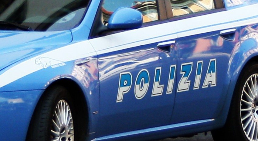 Polizia di Stato, contrasto all’immigrazione irregolare: 13 persone rimpatriate