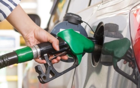 Quasi tutti i distributori modenesi hanno alzato il prezzo dei carburanti