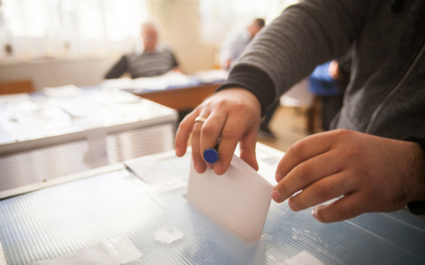 Referendum sulla Giustizia, a Torino vince il No