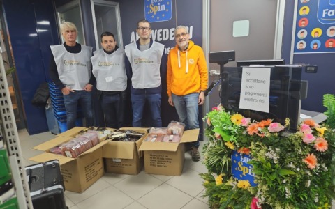 Sanremo: raccolta straordinaria di cibo fresco durante il Festival