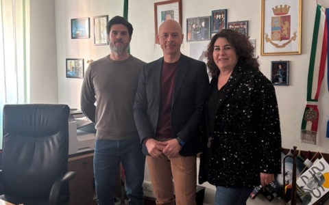 Sicurezza e abusivismo commerciale, confronto tra Confcommercio e Commissariato