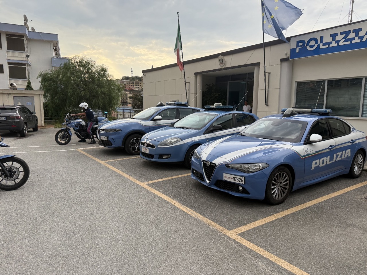 Sicurezza nei locali, i controlli della Polizia. Multe e sequestri