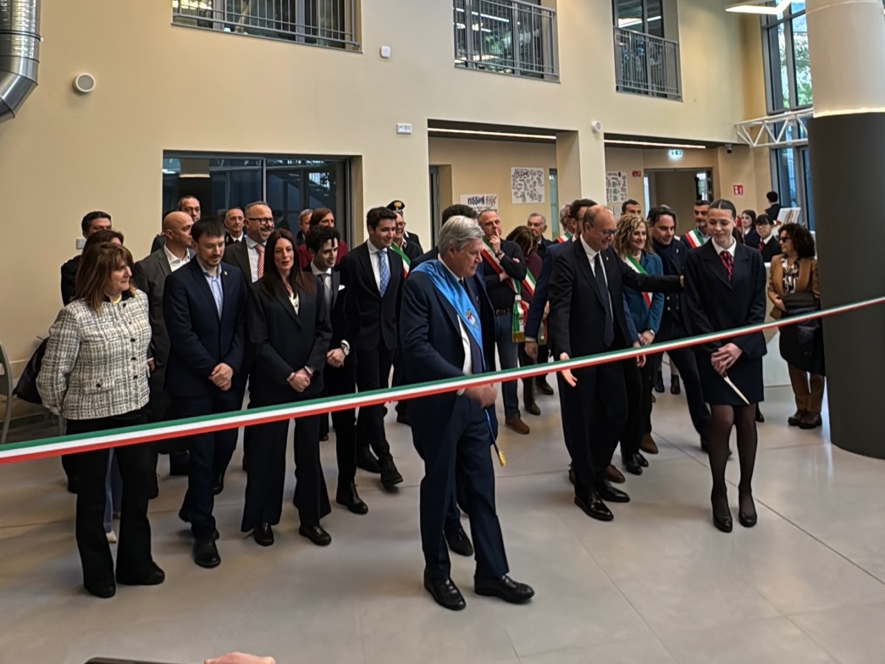 Stresa, inaugurato il nuovo Alberghiero “Maggia” con il ministro Valditara