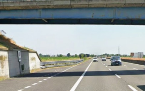 Tamponamento in A1 tra furgone e Tir: l’intervento dei soccorsi