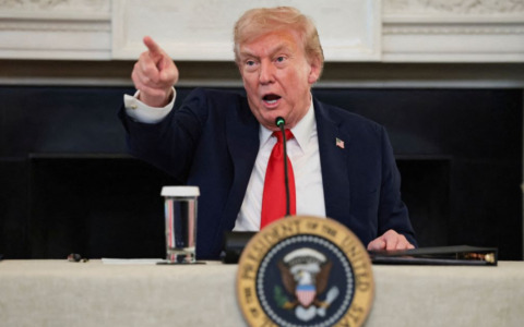 Trump: “Quattro settimane di operazioni”, ma si dice pronto a negoziare