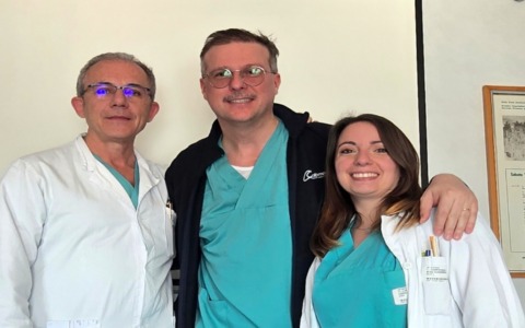 Una nuova tecnica chirurgica ideata all’ospedale di Mantova fa scuola in Giappone