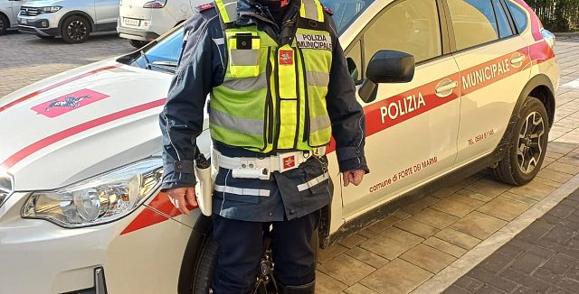 Viareggio, macchina dell’assessore senza assicurazione: sequestrata