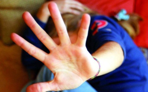 Violenza di genere, il Piemonte rafforza la rete: tre nuovi centri antiviolenza, uno a Romentino