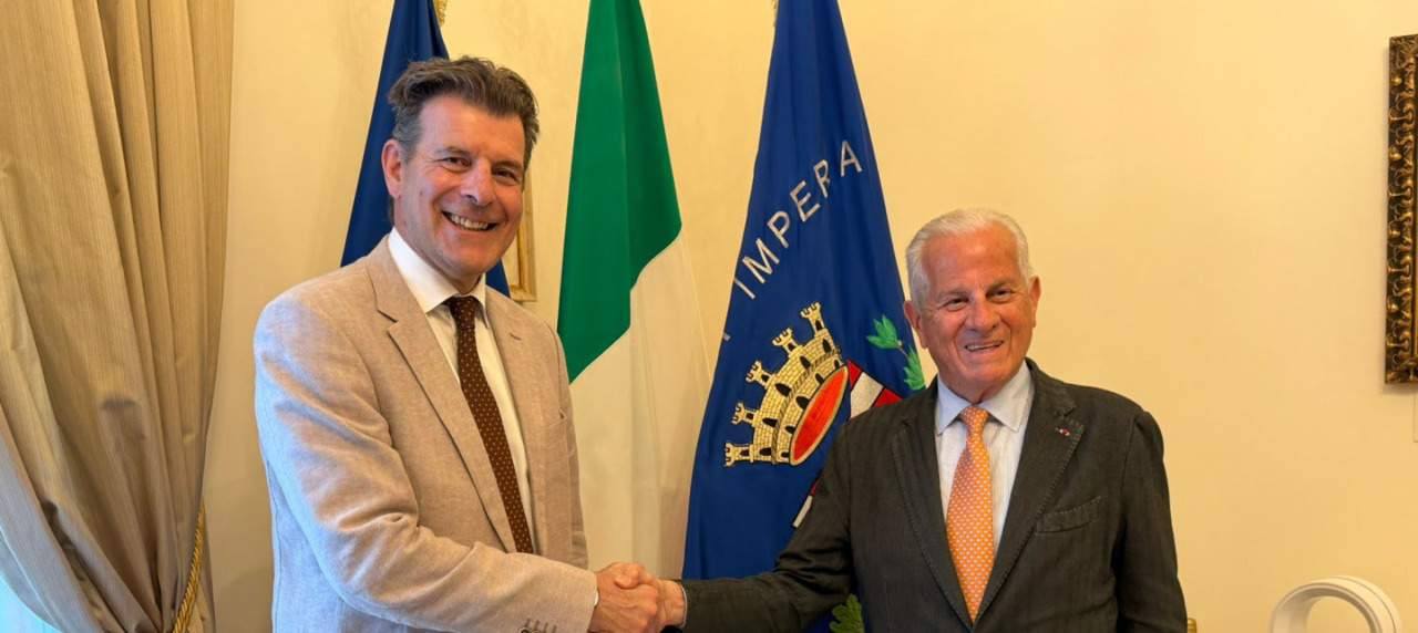A Imperia incontro con Roberto Balzaretti, ambasciatore della Svizzera