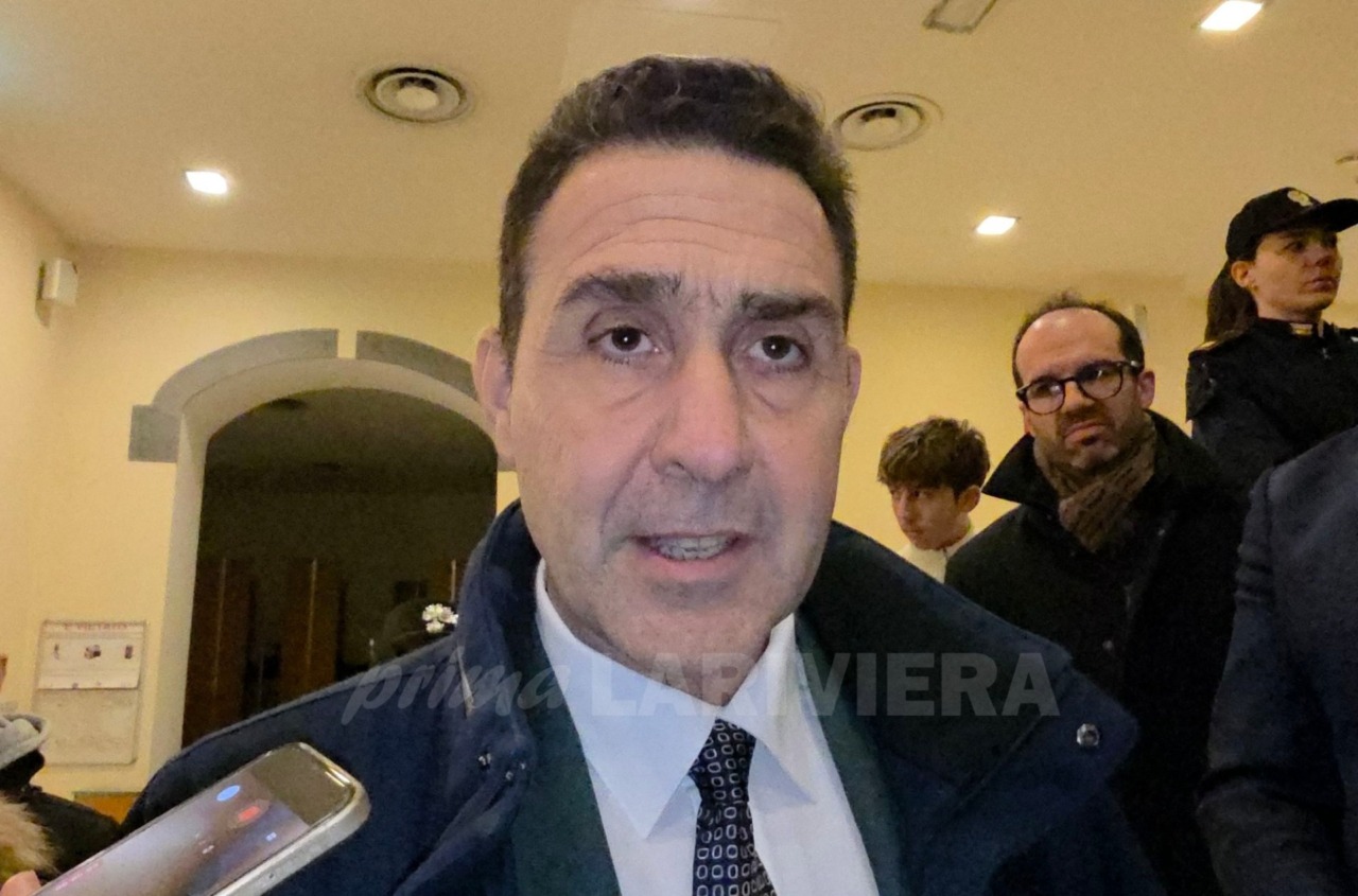 A Ventimiglia un banchetto a supporto del progetto “Tolleranza zero” di Vannacci