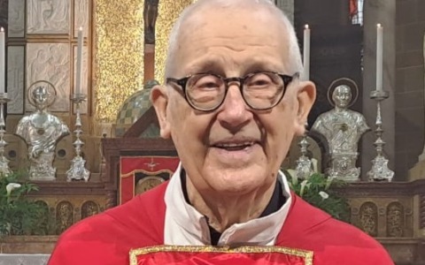 Addio a don Gianni Viganò, il “don” di tanti ex giovani sanvittoresi