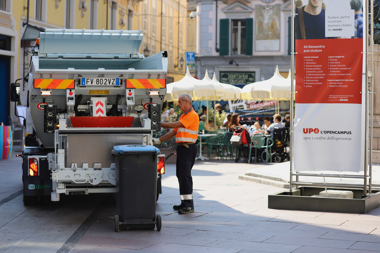 Alessandria: dal 18 maggio nel centro storico raccolta dei rifiuti indifferenziati una sola volta alla settimana