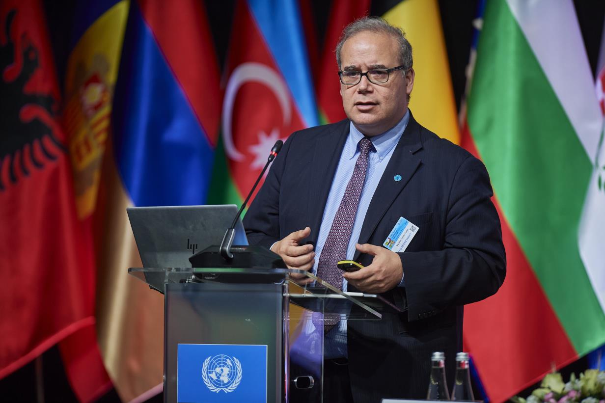 Allarme della FAO su Hormuz: non solo petrolio, a rischio anche il cibo