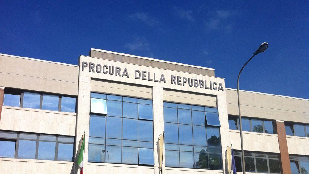 Attesa per l’autopsia sul corpo del 56enne Antonio Del Nobile, trovato morto in casa nel quartiere Gionchetto.