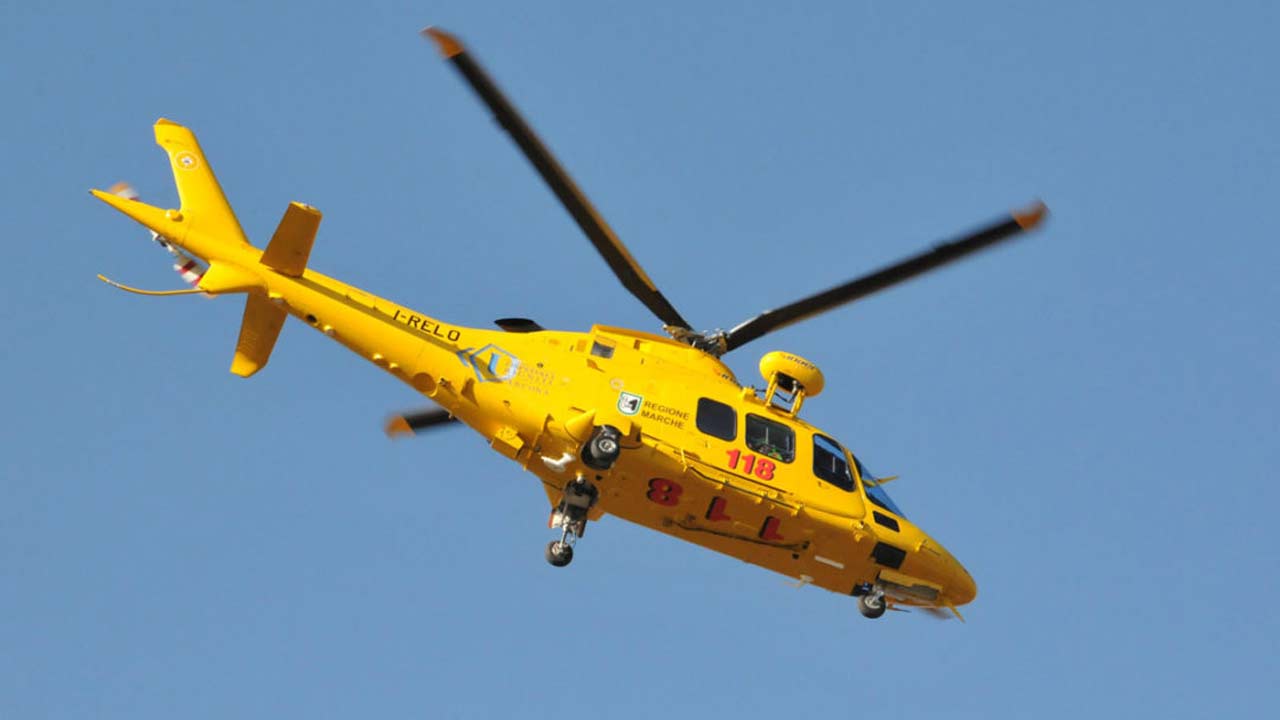 Cade in bici a Montemarciano nella mattina di Pasqua: muore un ragazzo. Era stato rianimato e portato in ospedale dove è spirato