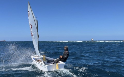 Canottieri Garda Salò: Luca Bonizzoni conquista il primo posto assoluto nella selezione nazionale Optimist