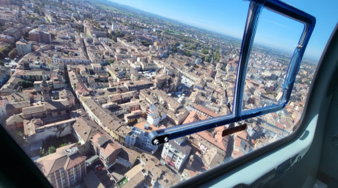 Carabinieri Pavia: controlli straordinari con elicottero durante le festività pasquali