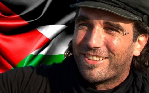 «Caro Vik ti scrivo»: lettere e reportage per restare umani