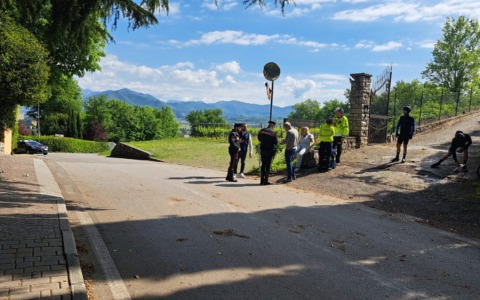 Colto da malore mentre era in bici in Franciacorta: gravissimo un uomo di 64 anni di Stezzano
