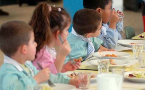 Commissione Mensa: “Le modifiche al regolamento e il materiale formativo di Ats garantiranno una collaborazione più efficace”