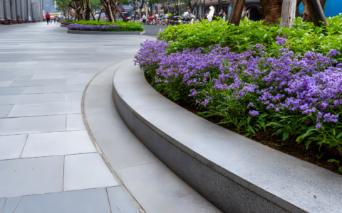 Decoro urbano, Meritocrazia Italia: “Il rispetto degli spazi comuni è indice di maturità civica”