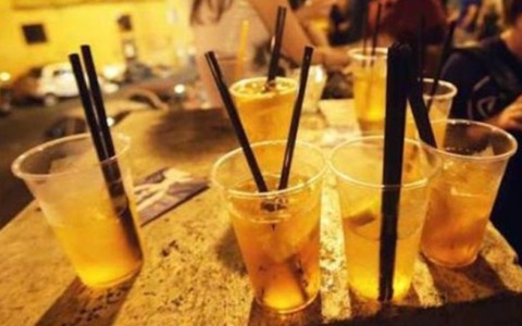 Dipendenze da alcol: nel Lecchese più di 500 persone prese in carico nel 2025