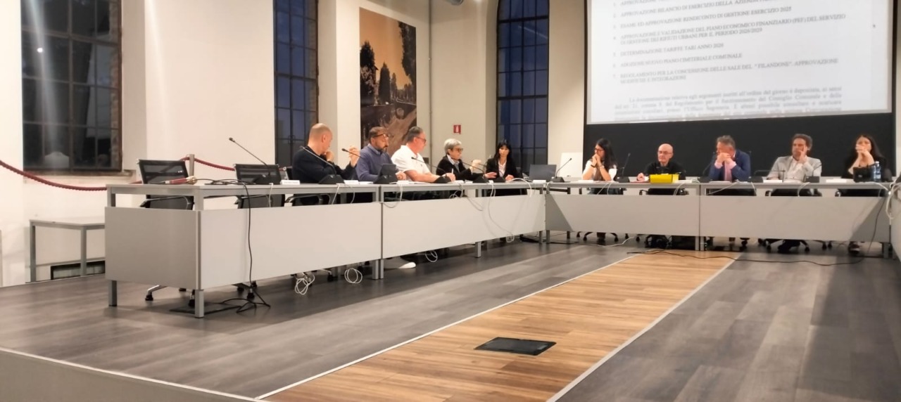 Nel 2025 utili in calo per la farmacia comunale, l’opposizione: “Disastroso”