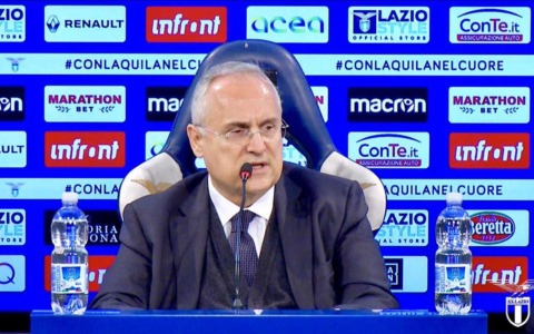 Fiorentina – Lazio, Lotito ha incontrato la squadra