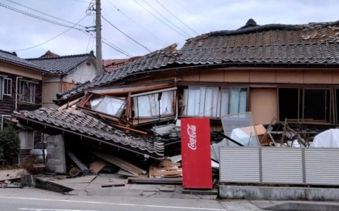 Giappone, terremoto di magnitudo 7.5 scuote il Tohoku: allerta tsunami per il nord-est