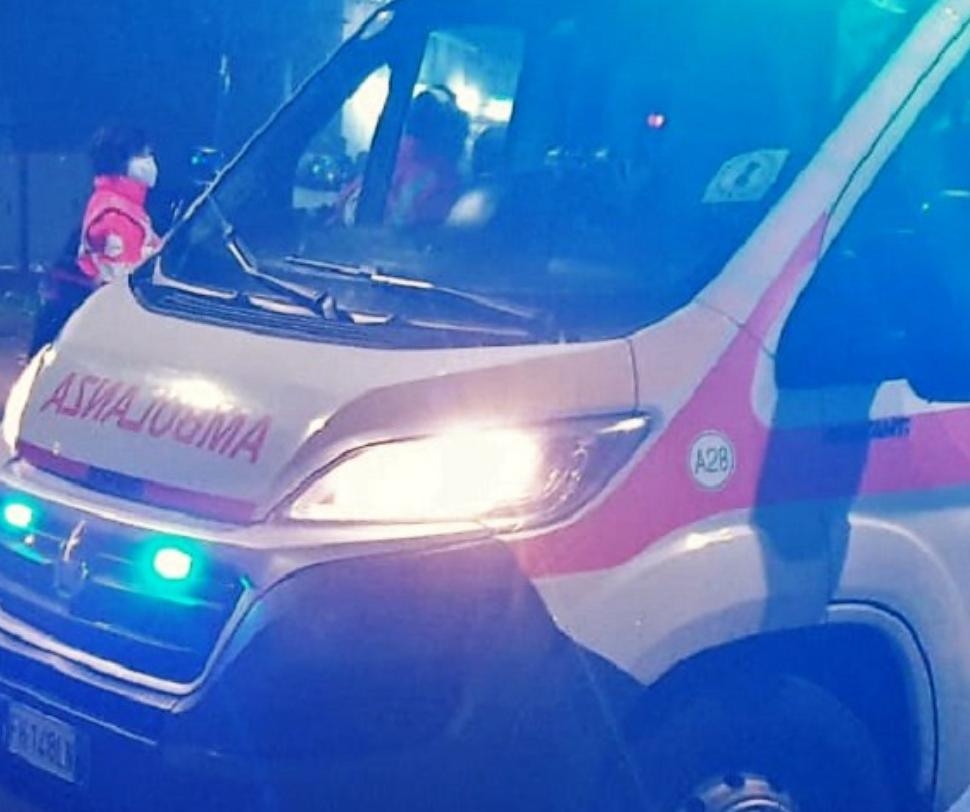 Giovane di 23 anni muore in un grave incidente stradale