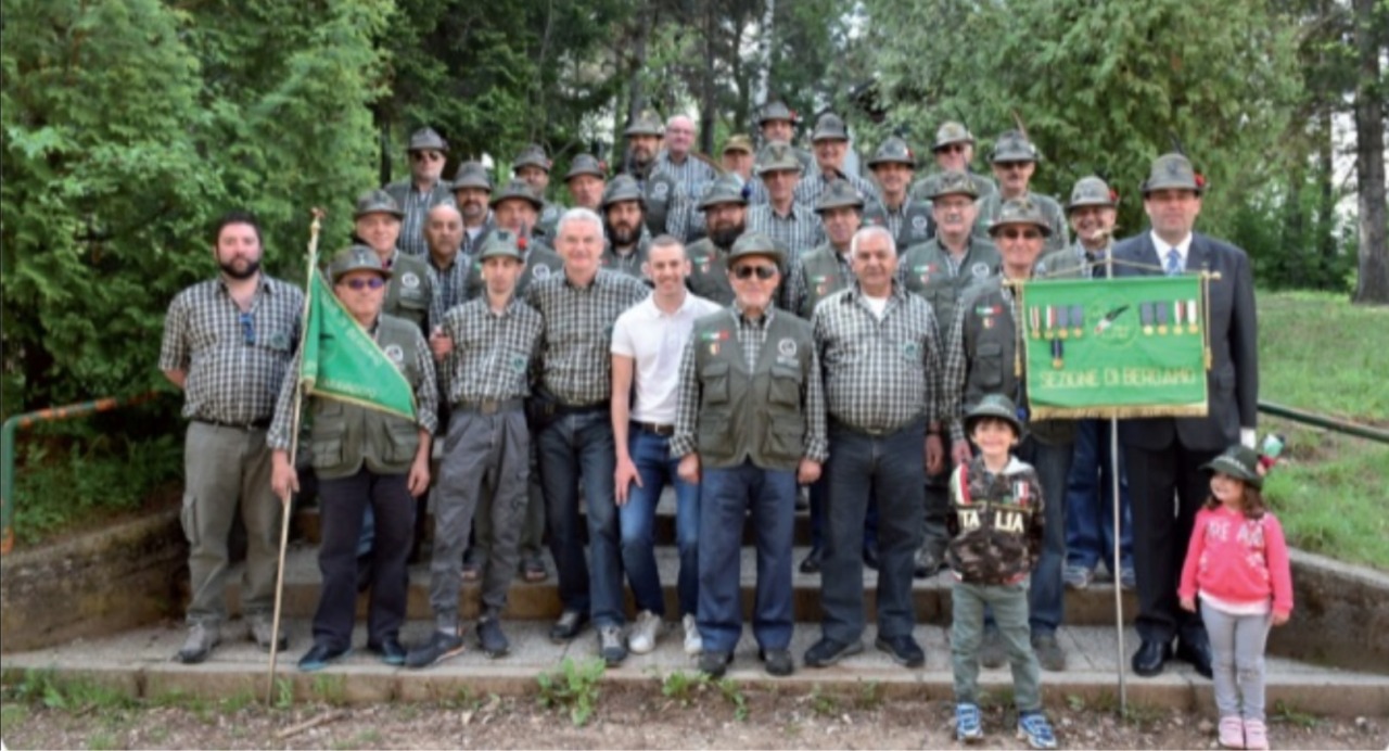 Gruppo Alpini in festa per il 90esimo anniversario di fondazione