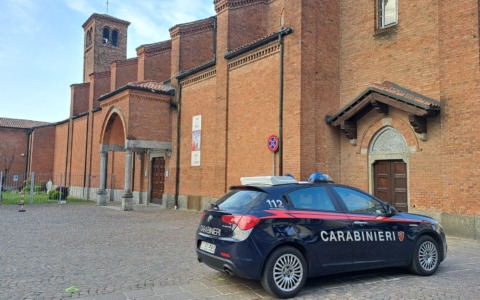 Hanno profanato la chiesa: rubate le reliquie dei santi patroni della città