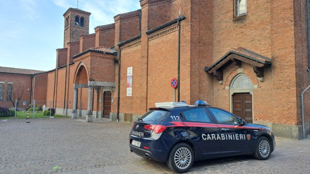 Hanno profanato la chiesa: rubate le reliquie dei santi patroni della città