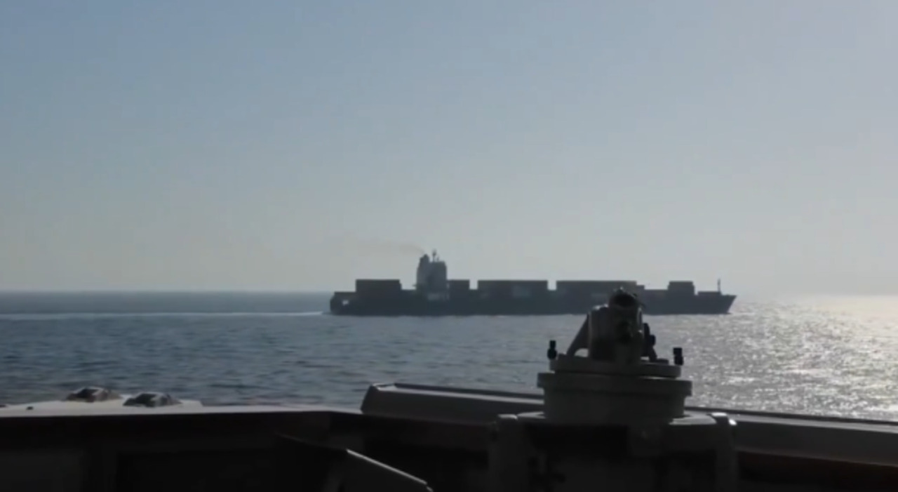 Hormuz: blocco Usa resta, ma Iran dice no a nuovi negoziati (“Richieste eccessive”)