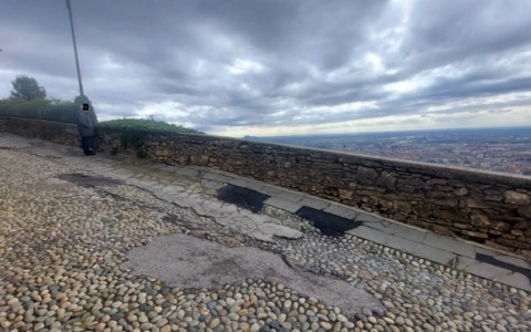 Il Comune di Bergamo investe 210 mila euro per sistemare via al Castello, via San Vigilio e Borgo Canale