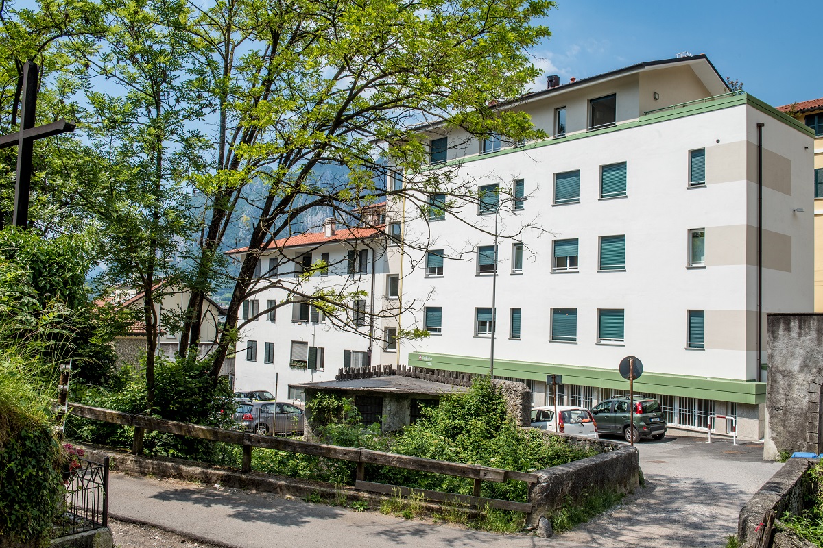 Il Coro Amici del Loggione del Teatro alla Scala, l’Orchestra Vivaldi e il comico Franz a Lecco per i 10 anni di CasAmica