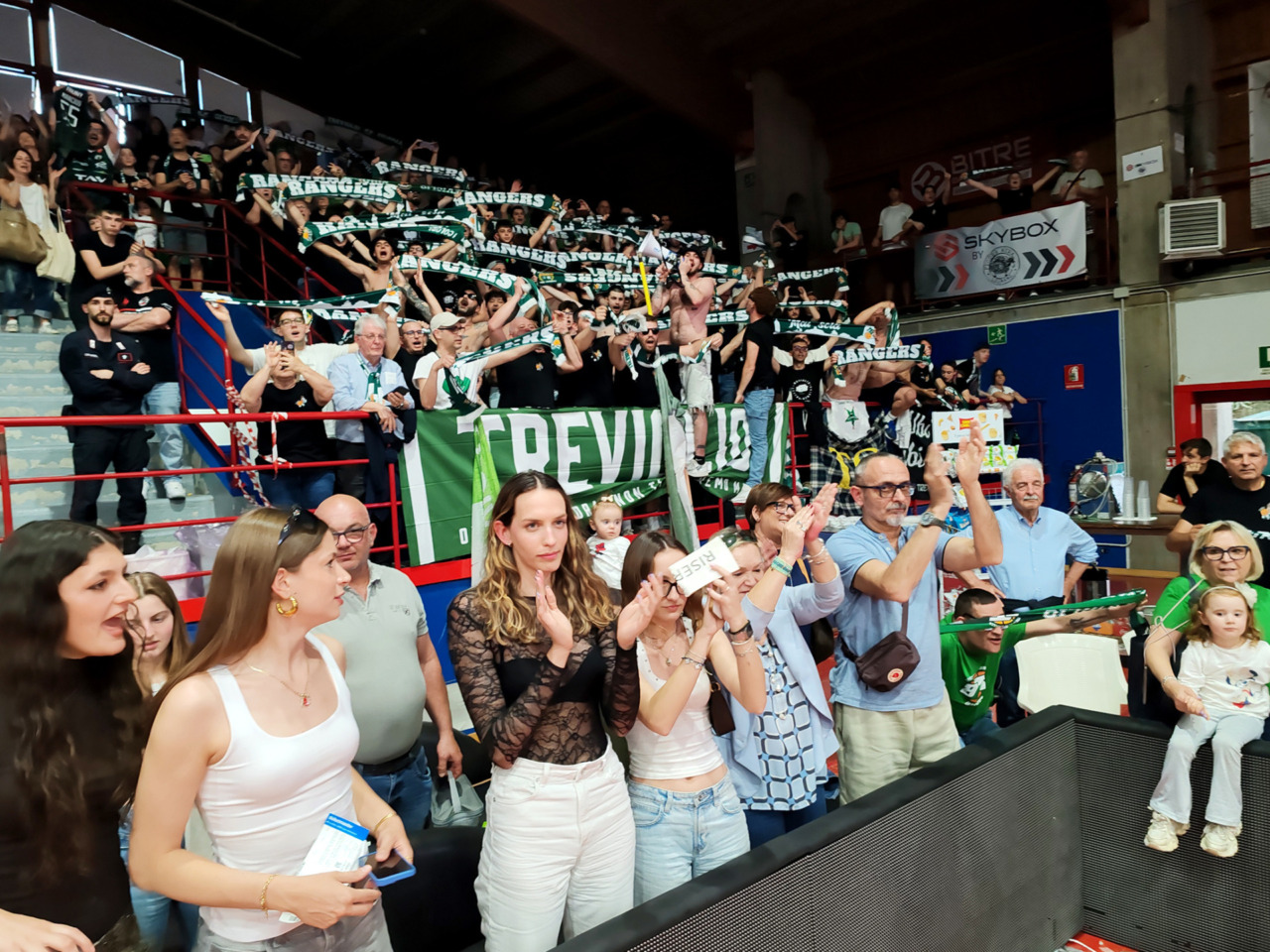 Il derby tra Treviglio e Legnano in immagini, ai quarti playoff la Tav incrocia Latina