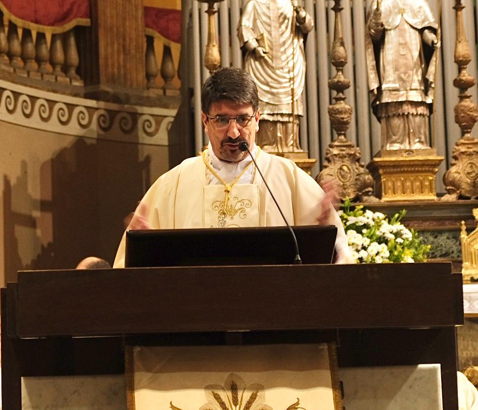 Il messaggio di don Bortolo Uberti: “Gesù risorge  e subito si dedica alla terra”