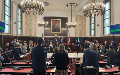 Il tributo dell’Aula a Monguzzi. Sala: “Portiamo avanti le sue battaglie”