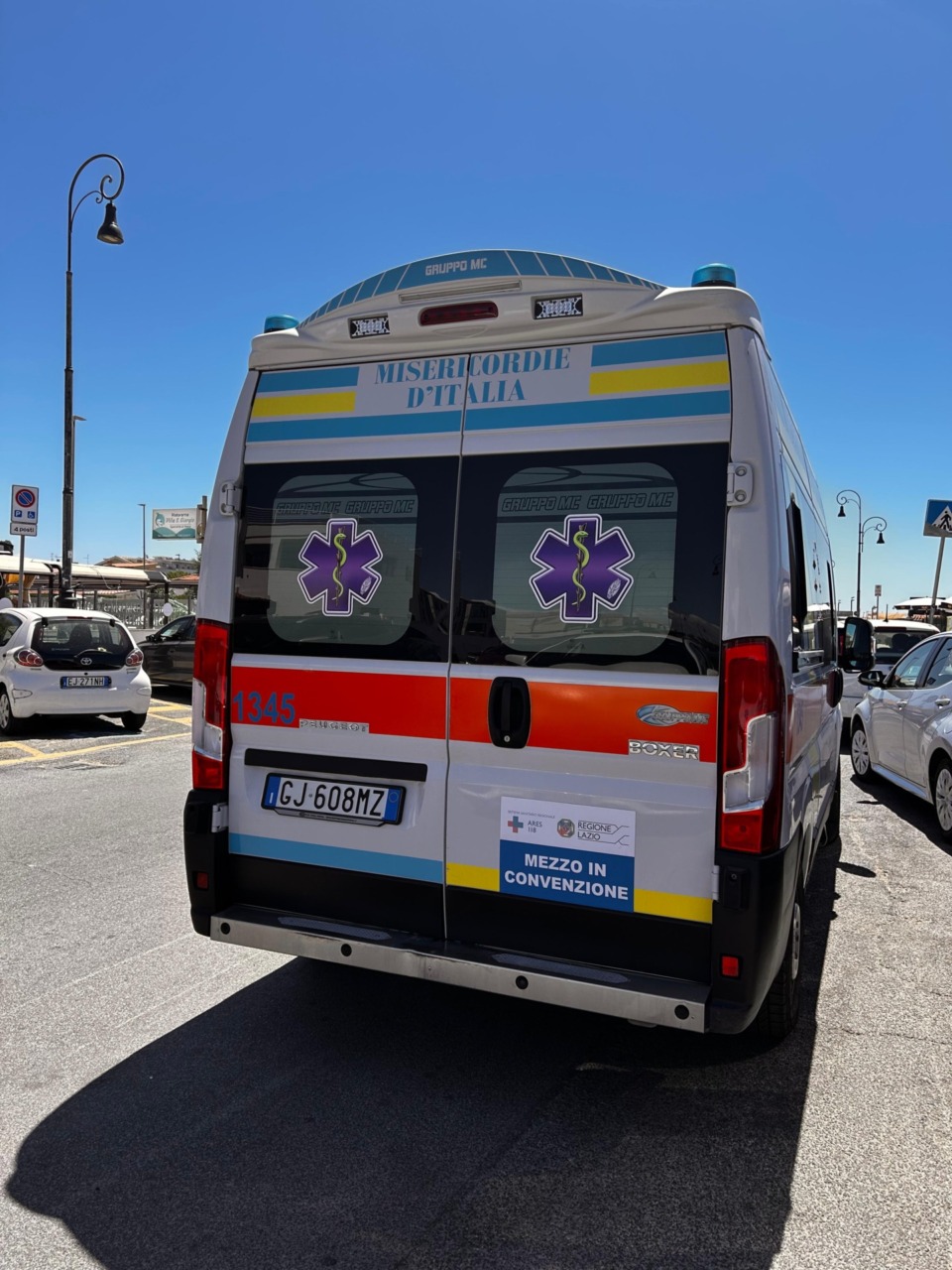 Incidente stradale via Aurelia, una persona è deceduta