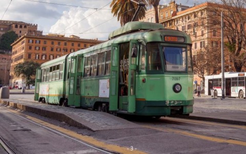 Lavori Acea Ato2: dal 13 aprile modifiche al servizio tram